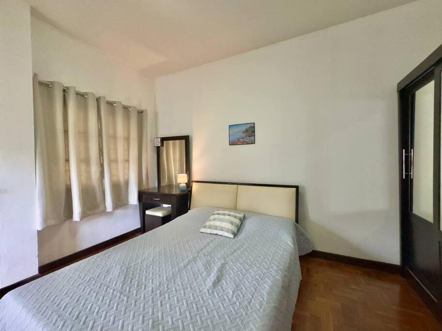 2 Room Apartment In The Old Town Čiang Mai Exteriér fotografie